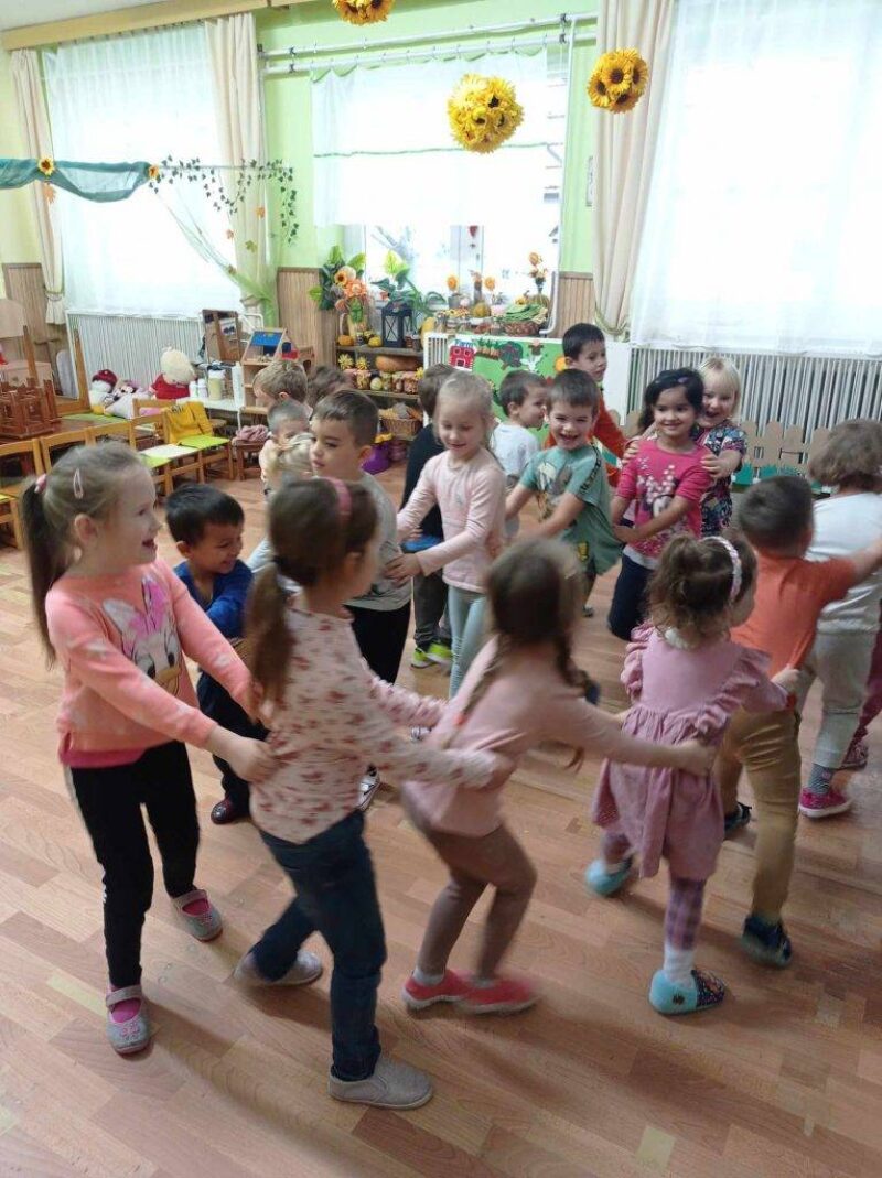 Együtt egymásért… Együtt egymásért…
