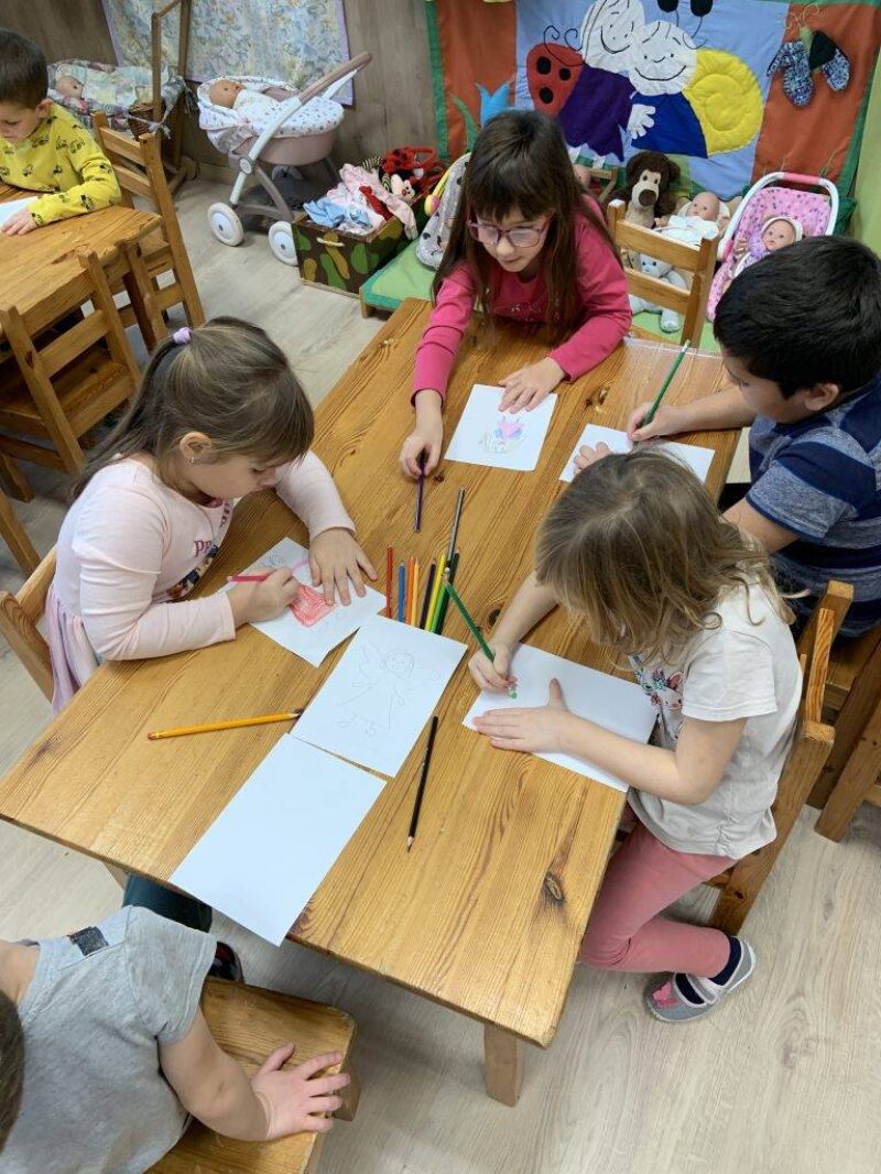Angyal a cipősdobozban Angyal a cipősdobozban