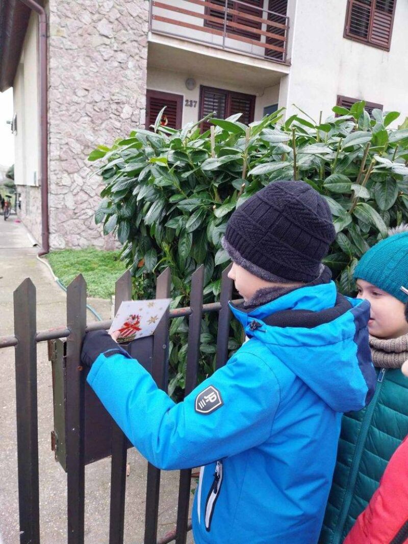 Boldogító jó cselekedetek a 3. osztályban Boldogító jó cselekedetek a 3. osztályban