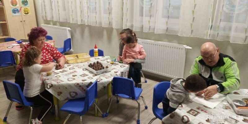 Hálásak vagyunk Nagyszüleinkért Hálásak vagyunk Nagyszüleinkért