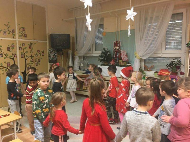 dec-1.jpg dec-1.jpg