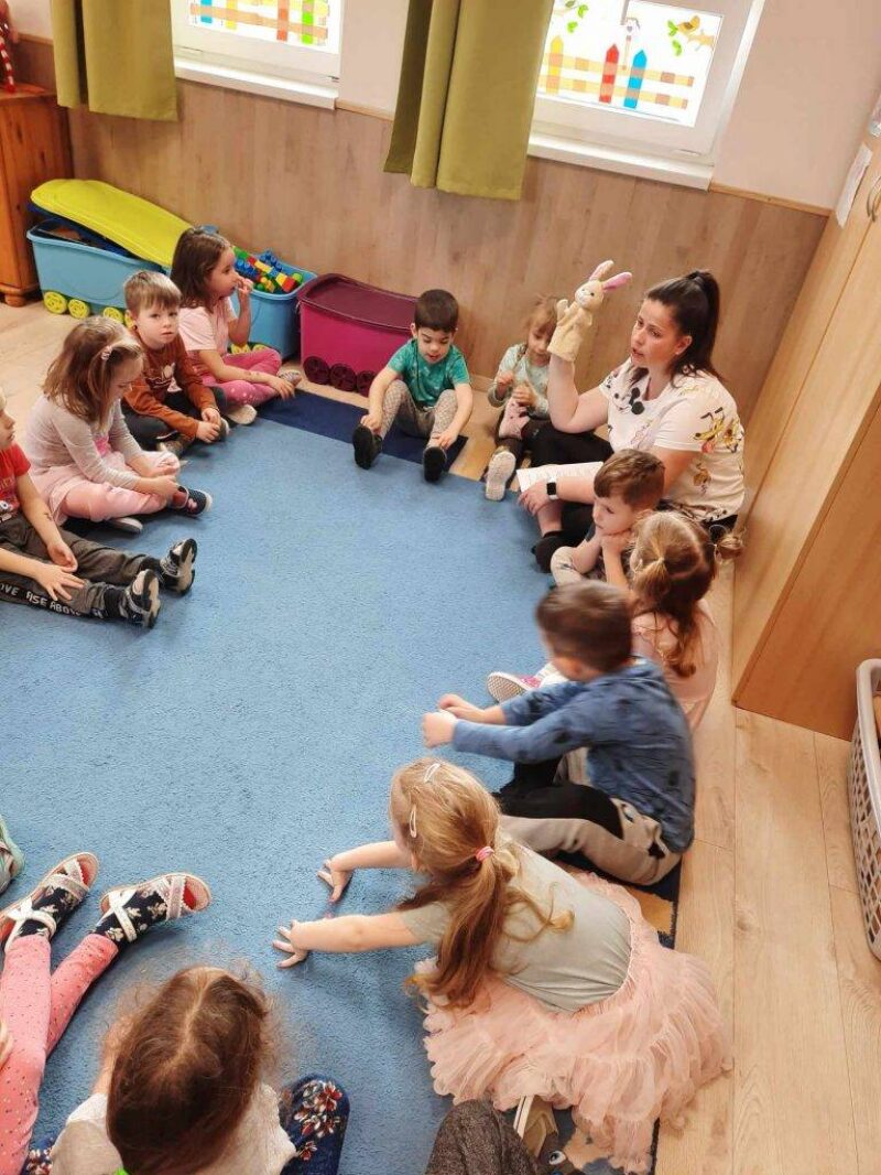 Türelmetlen Nyulacska Türelmetlen Nyulacska