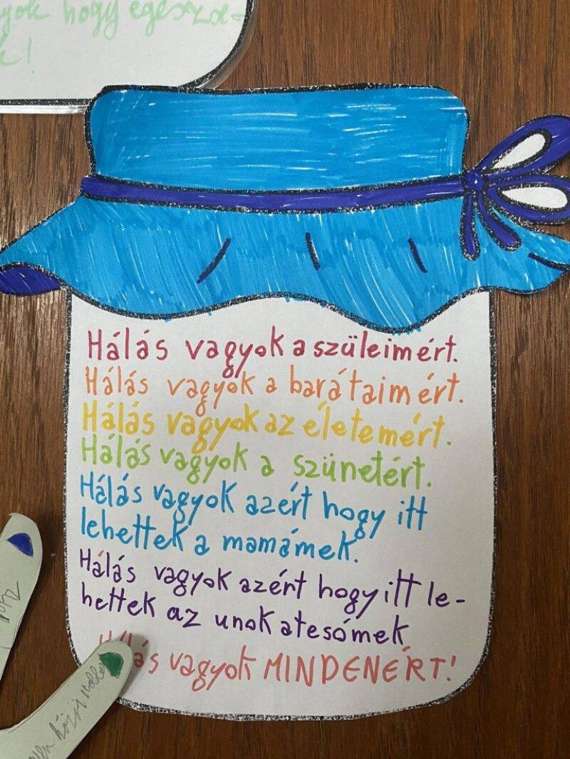 Hálabefőtt az Ötödikben Hálabefőtt az Ötödikben