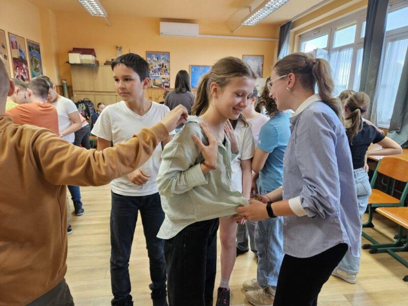A testmozgás gyakorlása A testmozgás gyakorlása