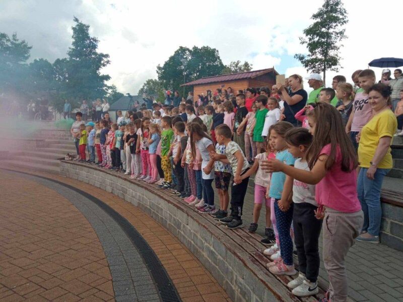 Boldogságvár építése Boldogságvár építése