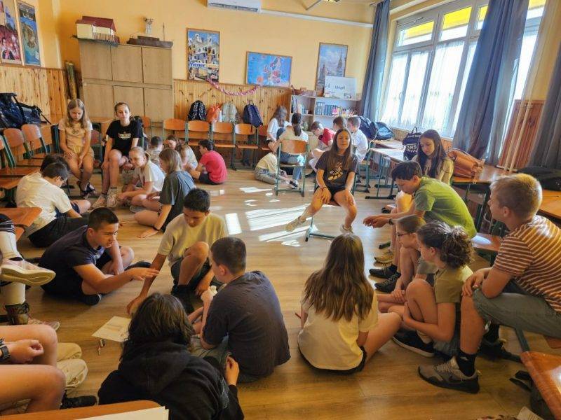 Fenntarthato-boldogsag-1.jpg Fenntarthato-boldogsag-1.jpg