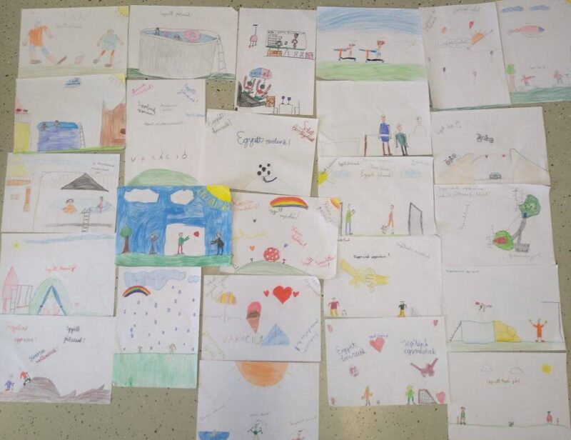 Együtt lenni jó! Együtt lenni jó!