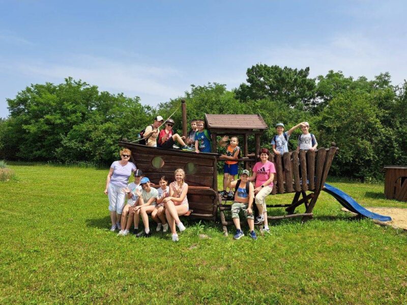 Minden nap boldogan Minden nap boldogan