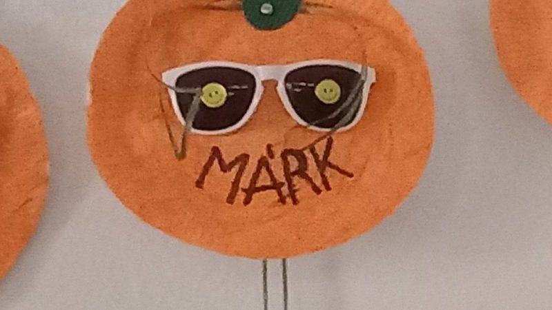Optimista-szemuveg-Mark.jpg Optimista-szemuveg-Mark.jpg