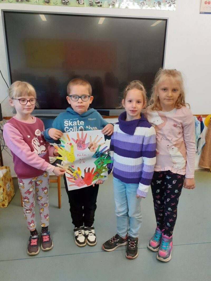 Hála 1.b Hála 1.b