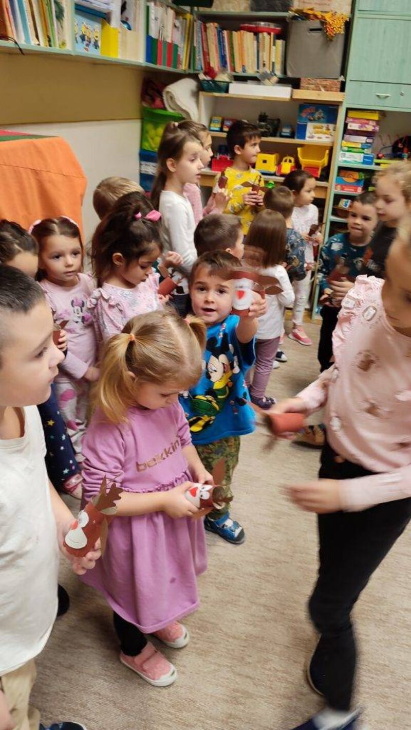 Társas kapcsolatok elmélyítése Társas kapcsolatok elmélyítése