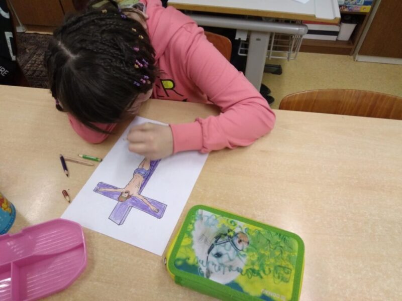 A-kereszten-megbocsato-Krisztus.jpg A-kereszten-megbocsato-Krisztus.jpg