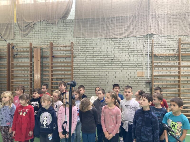 A mesebeli kis szűcs A mesebeli kis szűcs