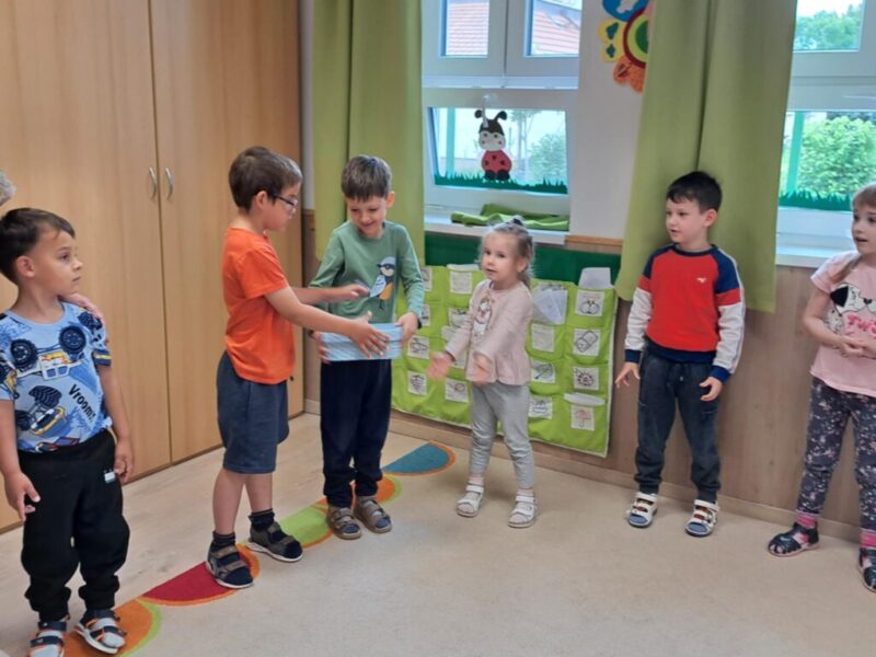 13cd9ee9-5d82-451a-85ca-81ca5cc046d7.jpg 13cd9ee9-5d82-451a-85ca-81ca5cc046d7.jpg