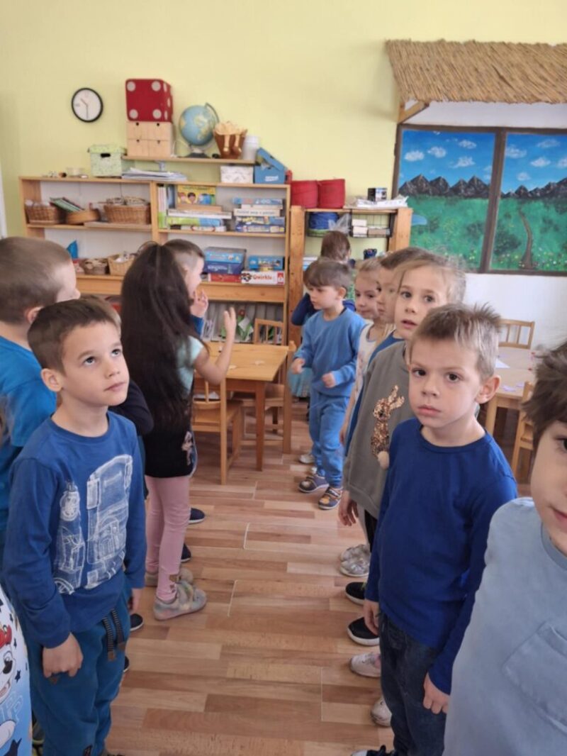 Szeretet-folyoso.jpg Szeretet-folyoso.jpg