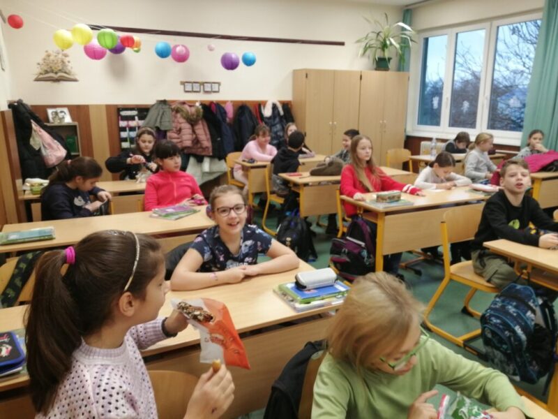 Jócselekedetek, pozitív énkép; „Láthatatlan hősök” Jócselekedetek, pozitív énkép; „Láthatatlan hősök”