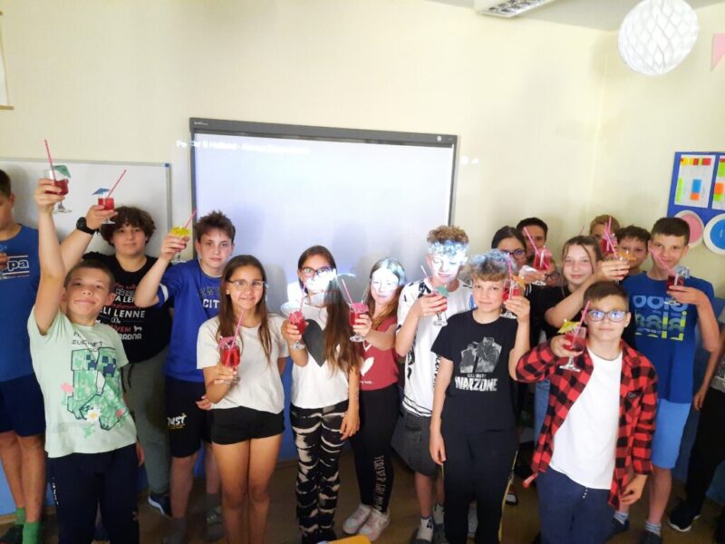 Boldogságkoktél, falatkák, erősségeim lufik Boldogságkoktél, falatkák, erősségeim lufik