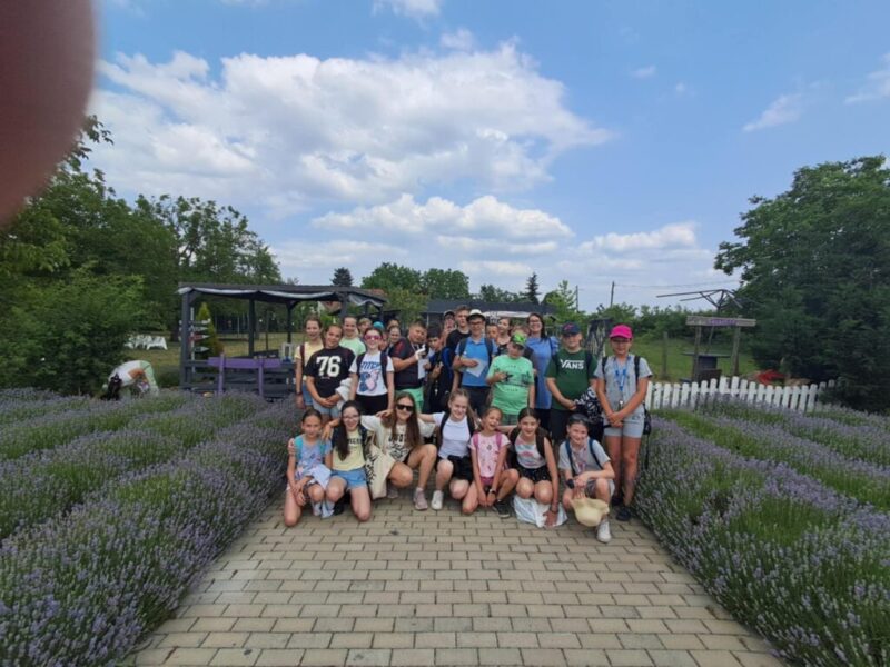 9829fe20-16d7-48e6-882e-f61de846453a.jpg 9829fe20-16d7-48e6-882e-f61de846453a.jpg