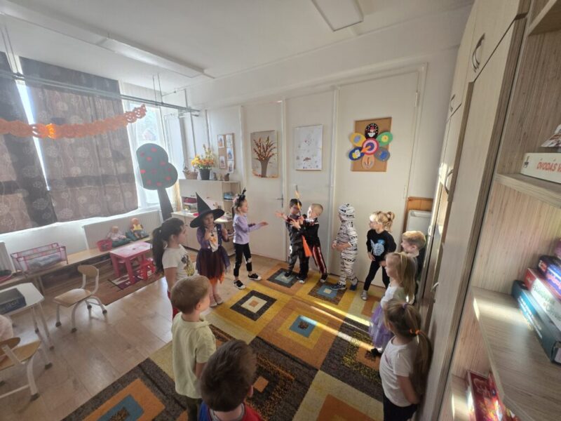 MegcsináljukManók MegcsináljukManók