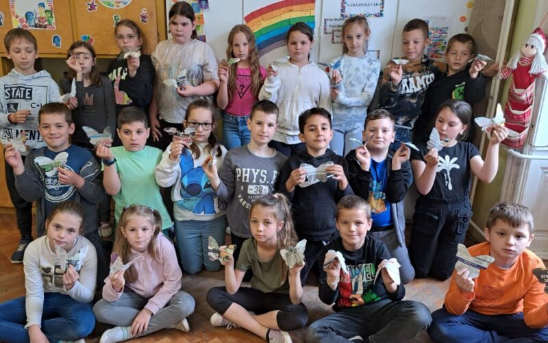 Haragunkat kifújtuk, mint a cica nyújtóztunk… Haragunkat kifújtuk, mint a cica nyújtóztunk…