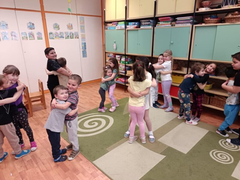 d04225e7-3f13-4481-a7e5-8ee23e5bd534.jpg