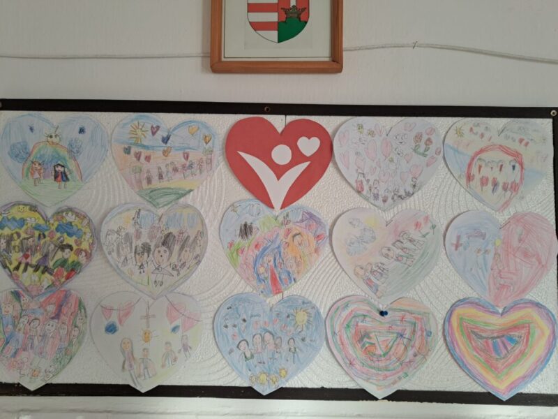 Hálásak vagyunk… Hálásak vagyunk…