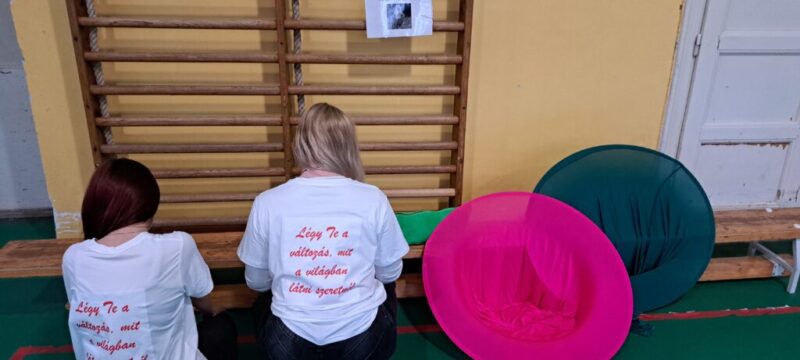 Hálafal létrehozása, Happy Land a Kutatók Éjszakáján Hálafal létrehozása, Happy Land a Kutatók Éjszakáján