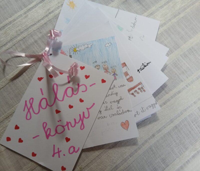 Hálás-könyv Hálás-könyv