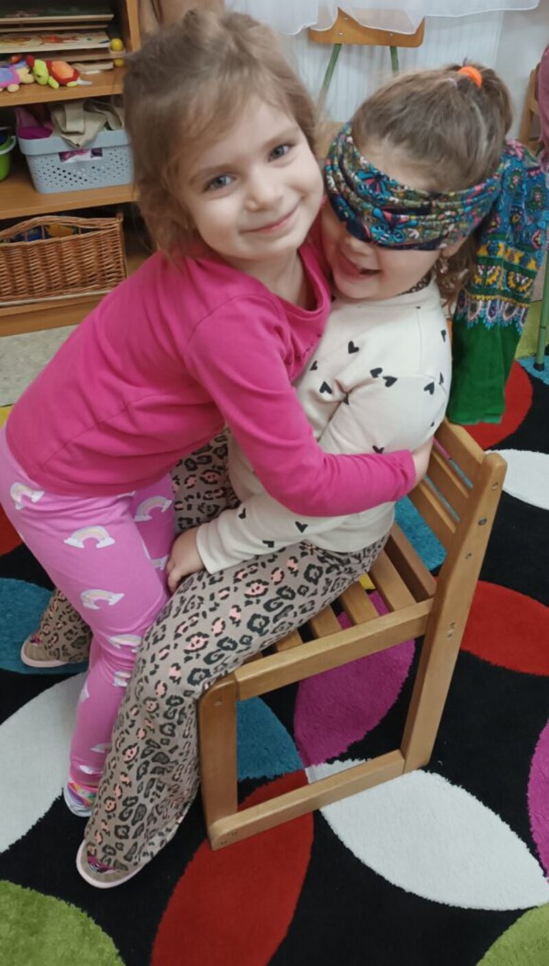 Együtt boldogan! Együtt boldogan!