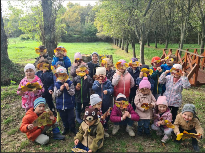 Boldogsagora-optimizmus.png Boldogsagora-optimizmus.png