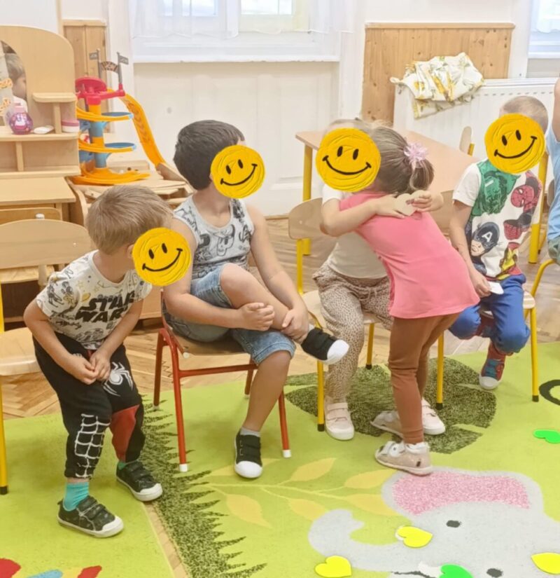 Hala2-1.jpg Hala2-1.jpg