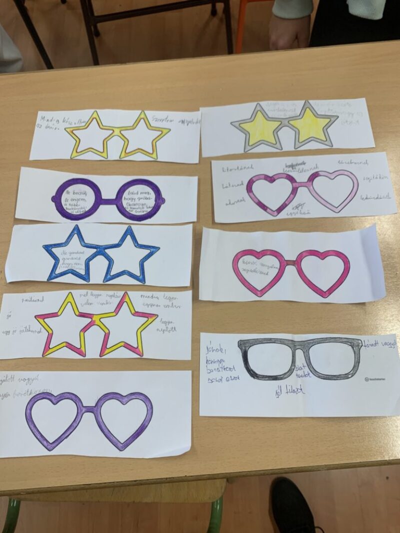 Varázsszemüveg Varázsszemüveg