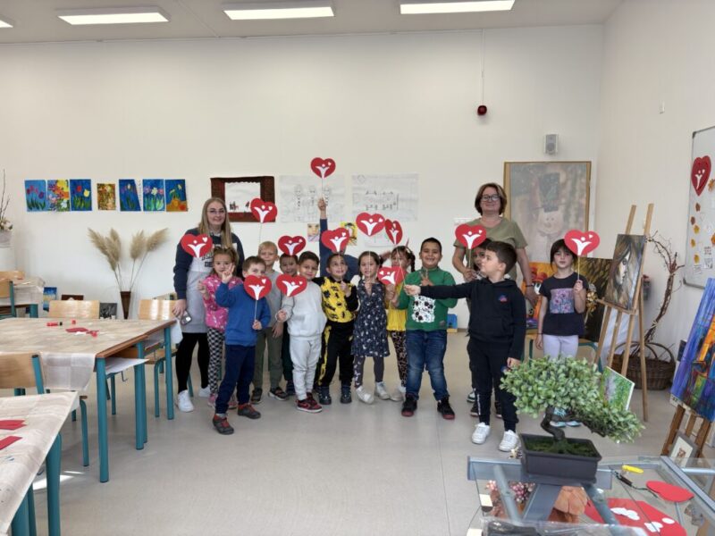 Boldog órák, boldog nap! Boldog órák, boldog nap!