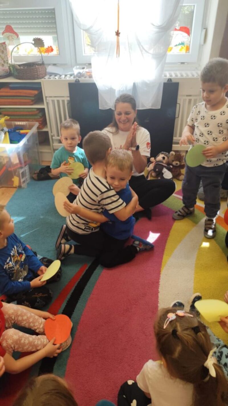 Messenger_creation_280E9DF3-FC0E-44C2-A891-D3E74FA7040E.jpeg Messenger_creation_280E9DF3-FC0E-44C2-A891-D3E74FA7040E.jpeg