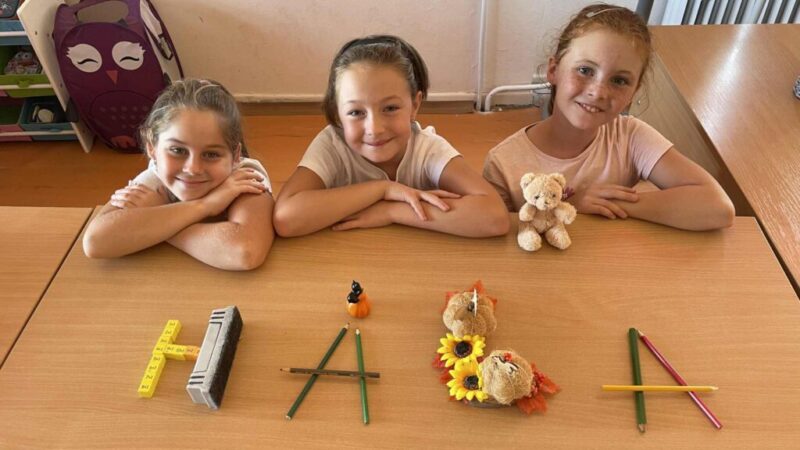 Nevtelen-2.jpg Nevtelen-2.jpg