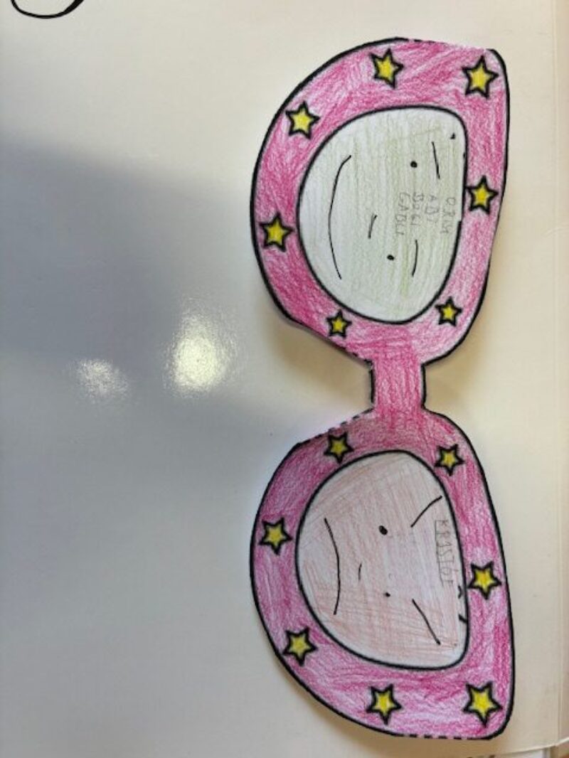 Varazsszemuveg.jpg Varazsszemuveg.jpg