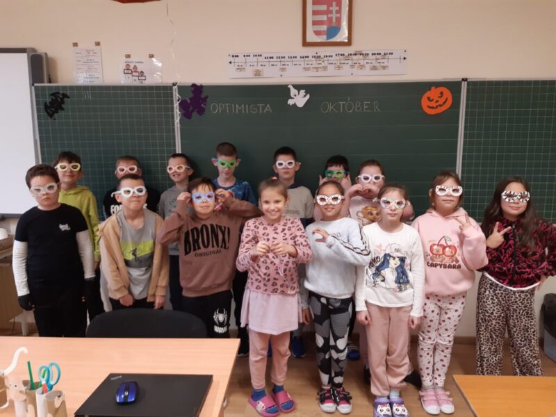 Optimista szemüveg Optimista szemüveg