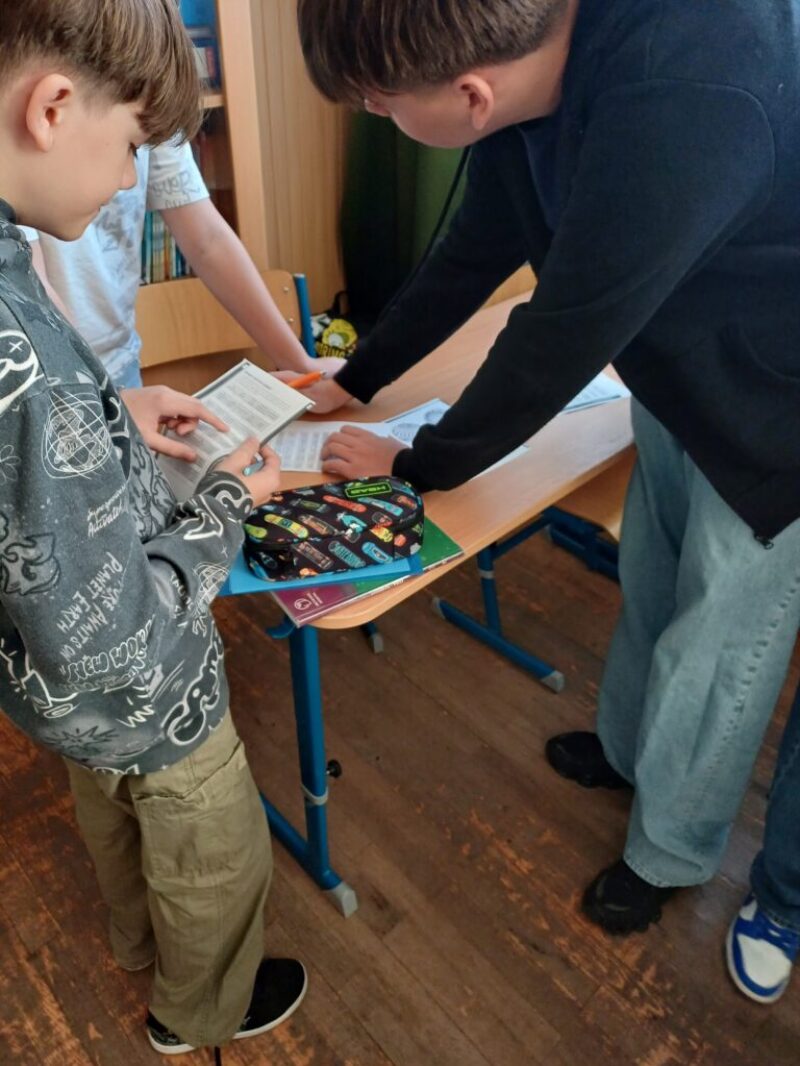 Emberi kapcsolatok: az élet mozgatórugói : kapcsolataink gondozása a mindennapokban Emberi kapcsolatok: az élet mozgatórugói : kapcsolataink gondozása a mindennapokban