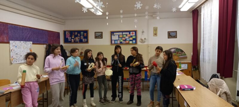 Közös éneklés Közös éneklés