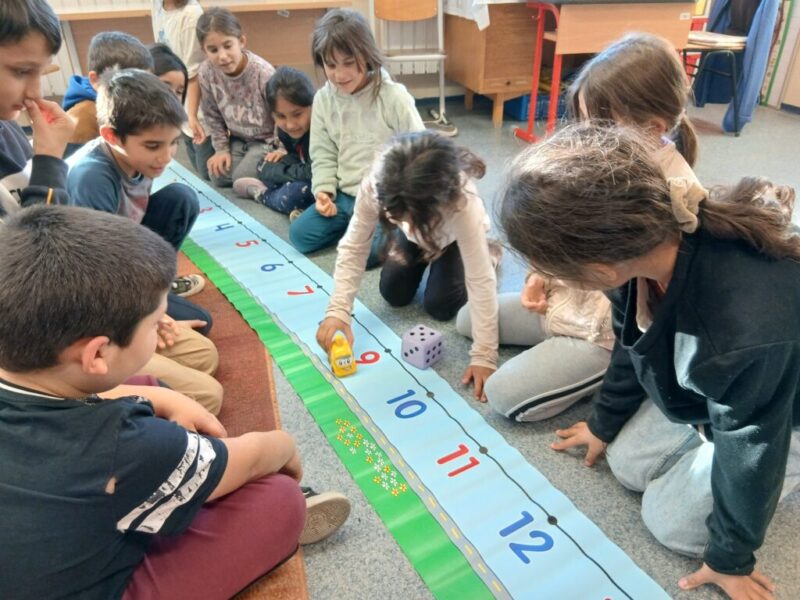 Együtt lenni jó! Együtt lenni jó!