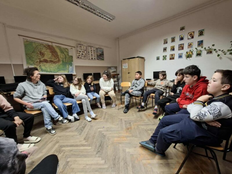 Messenger_creation_BA12FE9C-1F68-4E29-814A-0472F23BF83C.jpeg Messenger_creation_BA12FE9C-1F68-4E29-814A-0472F23BF83C.jpeg