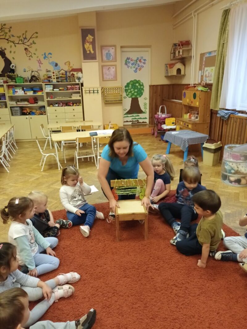 Közösségben szép az élet! Közösségben szép az élet!