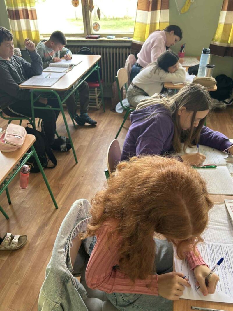 kep-2-3.jpg kep-2-3.jpg