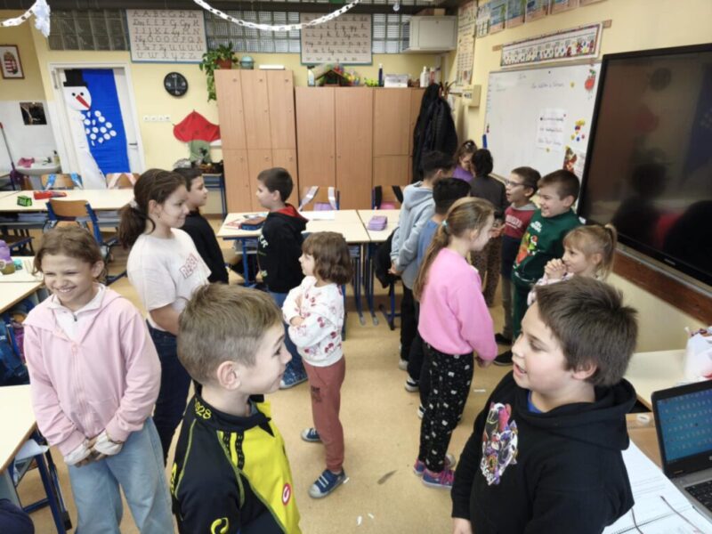 B.tekintet.jpg B.tekintet.jpg