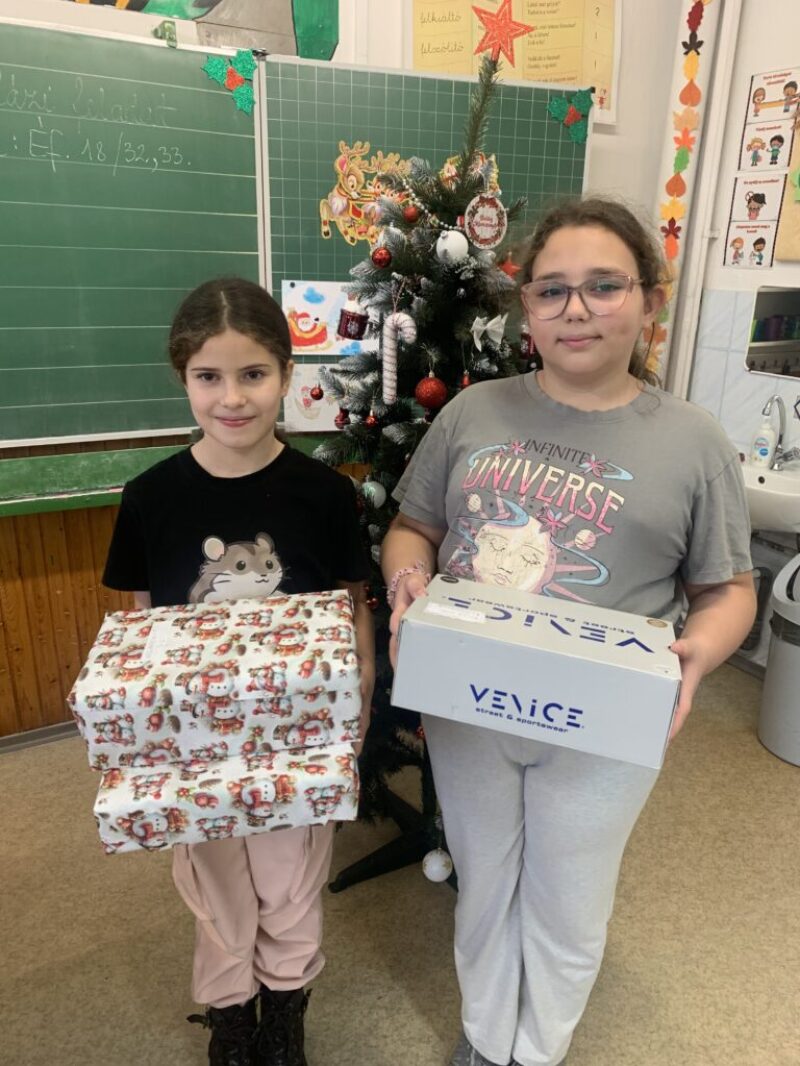 Boldogító jó cselekedetek Boldogító jó cselekedetek