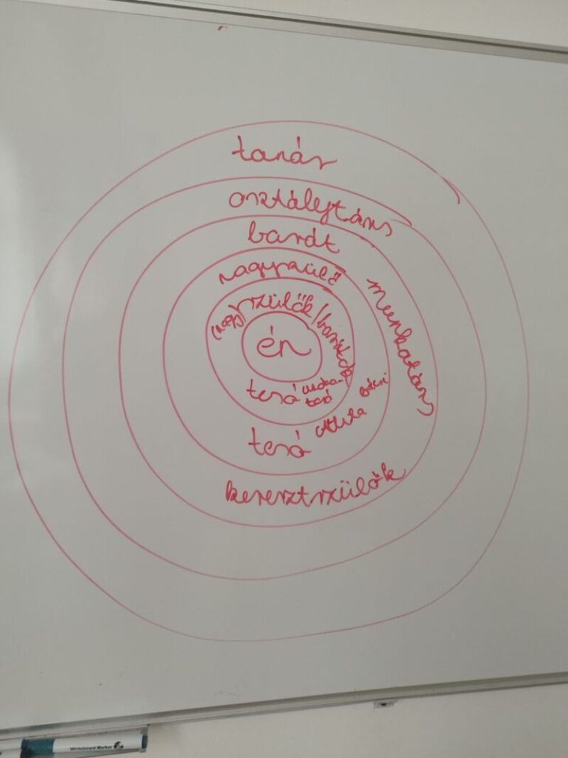 Kep1-9.jpg Kep1-9.jpg