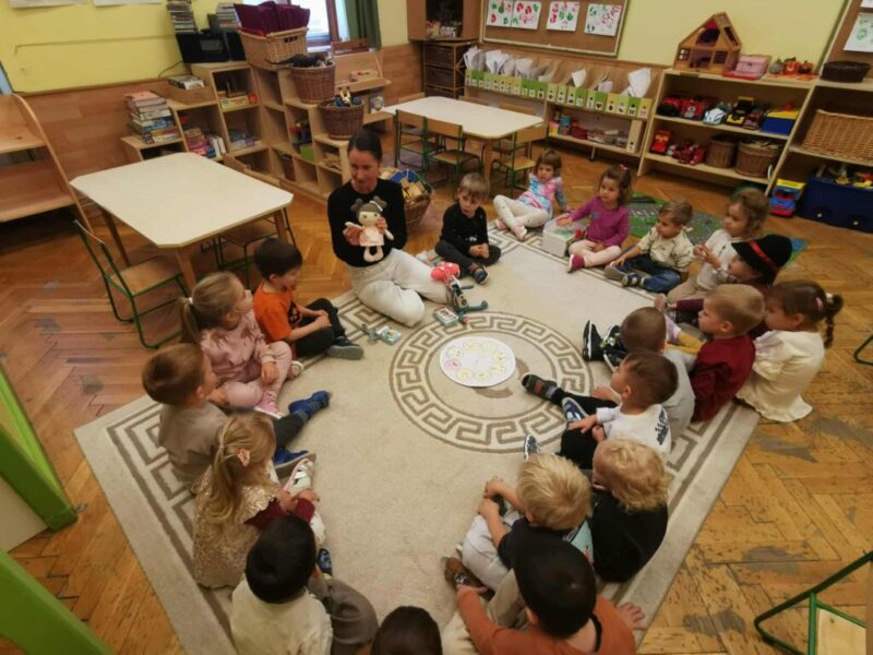 Szivarvany-csoport-1.jpg Szivarvany-csoport-1.jpg