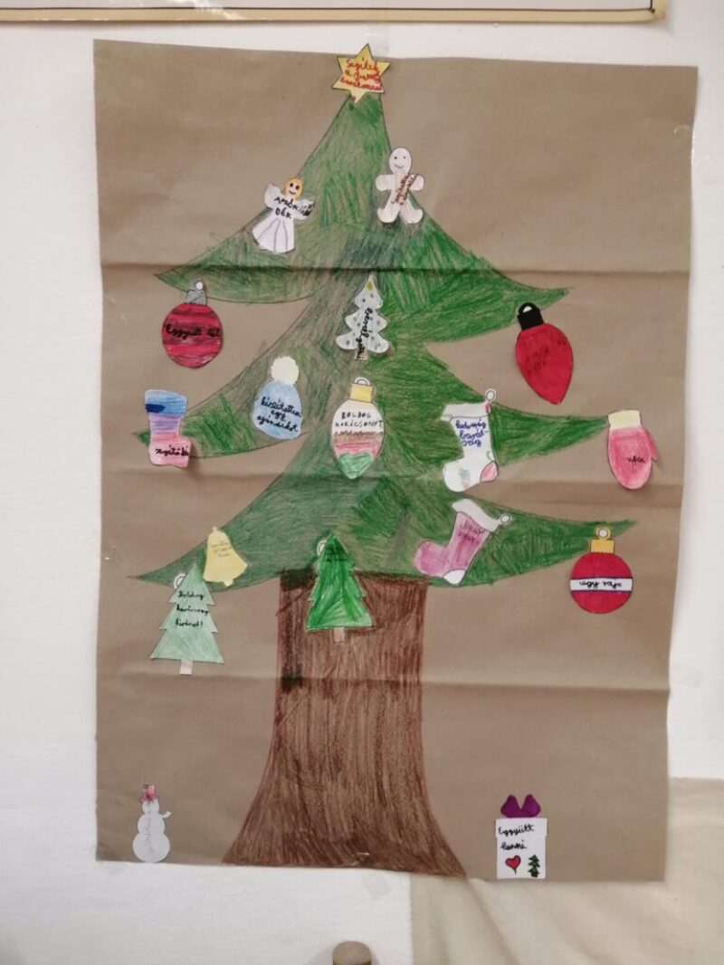 Boldogító jó cselekedetek Boldogító jó cselekedetek