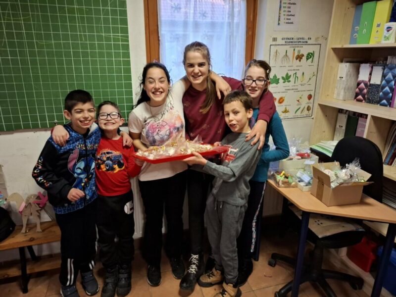 Szodabikarbona-diszek.jpg Szodabikarbona-diszek.jpg