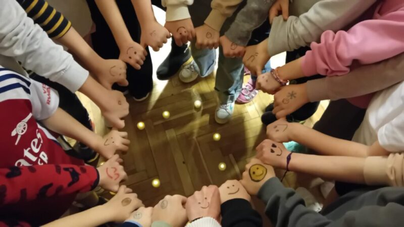 VvAM1H_0.jpg VvAM1H_0.jpg